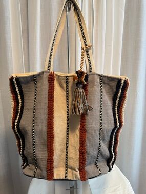 Panache woven tote